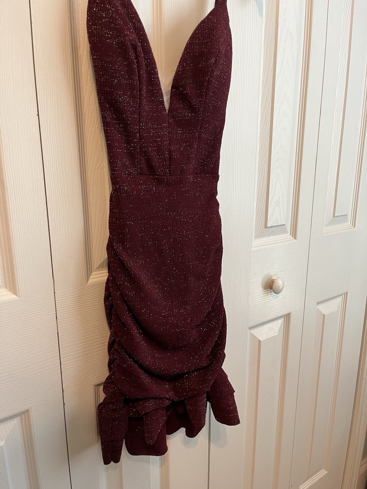 B. Darlin Wine Silver Glitter Ruched Lace-Up Backless Bodycon Dress 0