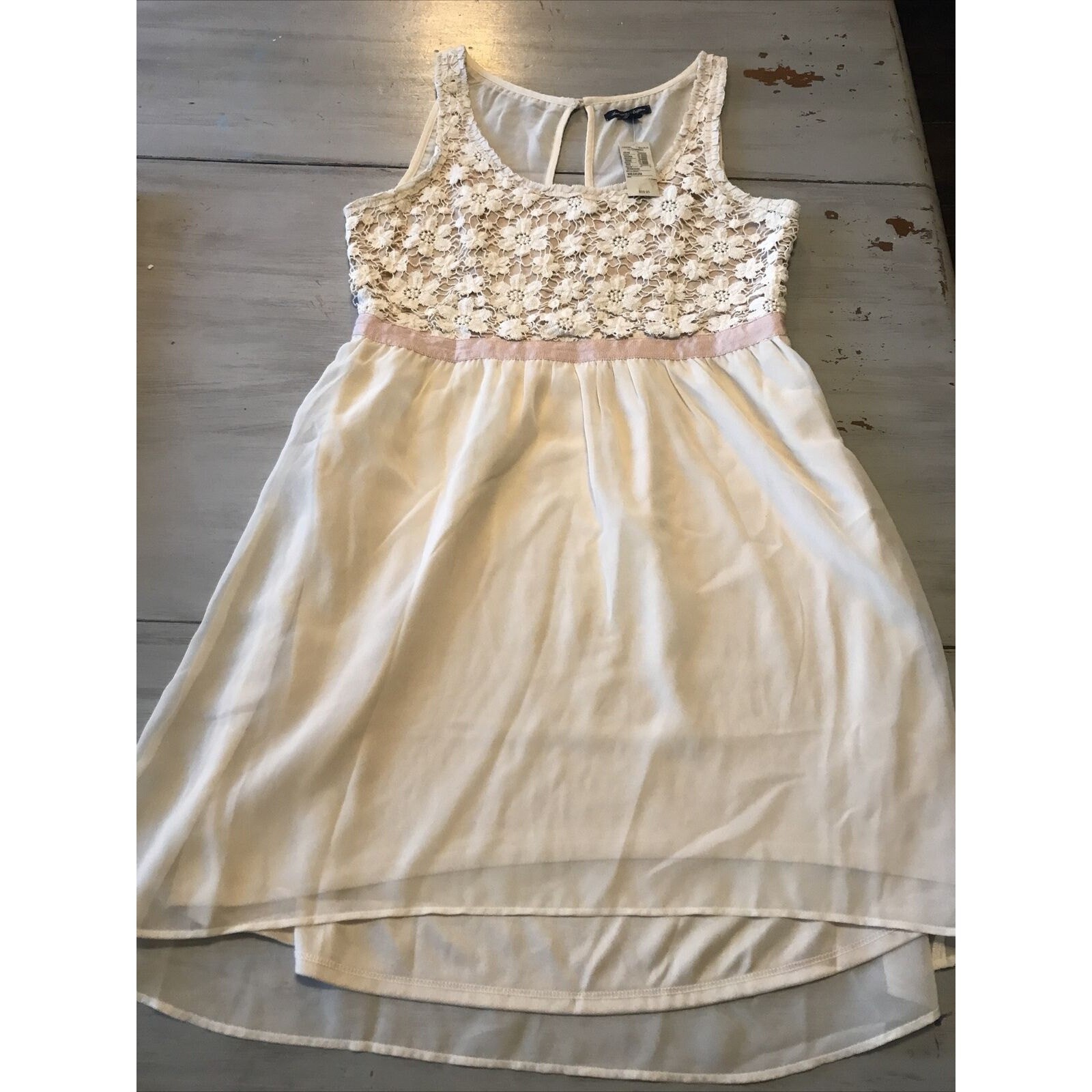 AMERICAN EAGLE OUTFITTERS Beige Pink Floral Babydoll Dress Sz M Keyhole Back