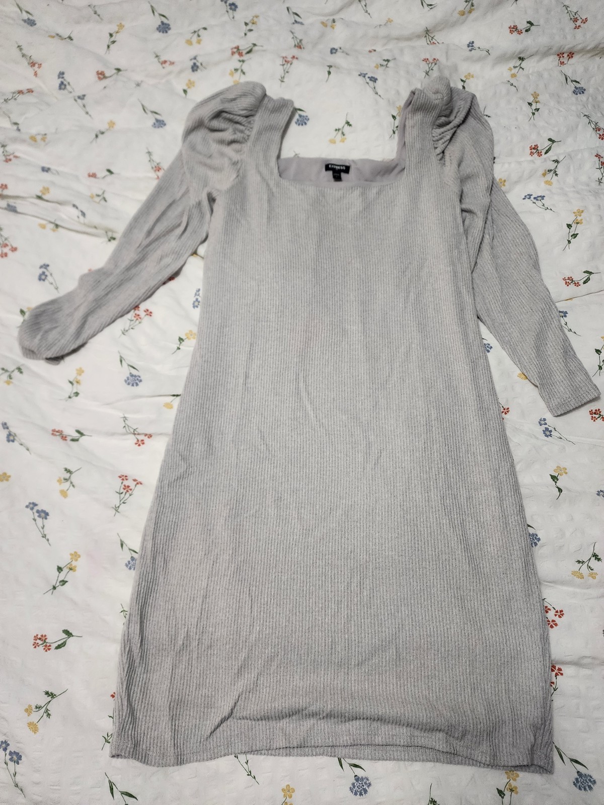 Express Women’s Ribbed Sweater Dress Size Large