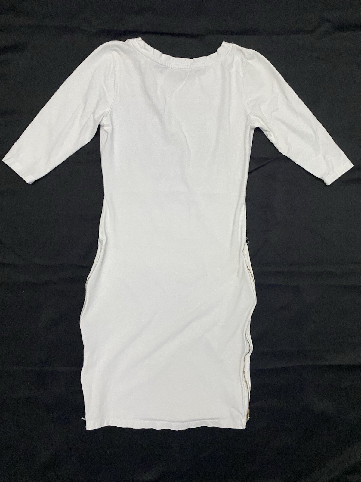 REDFOX Womens S White Solid Stretch Bodycon Midi Round Neck 3/4 Zip Logo