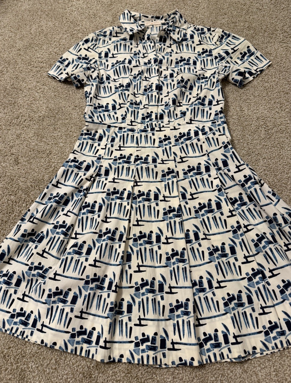 Tory Burch Size 4 Midi Short Sleeve Dress White Ivory Blue Geometric Classy