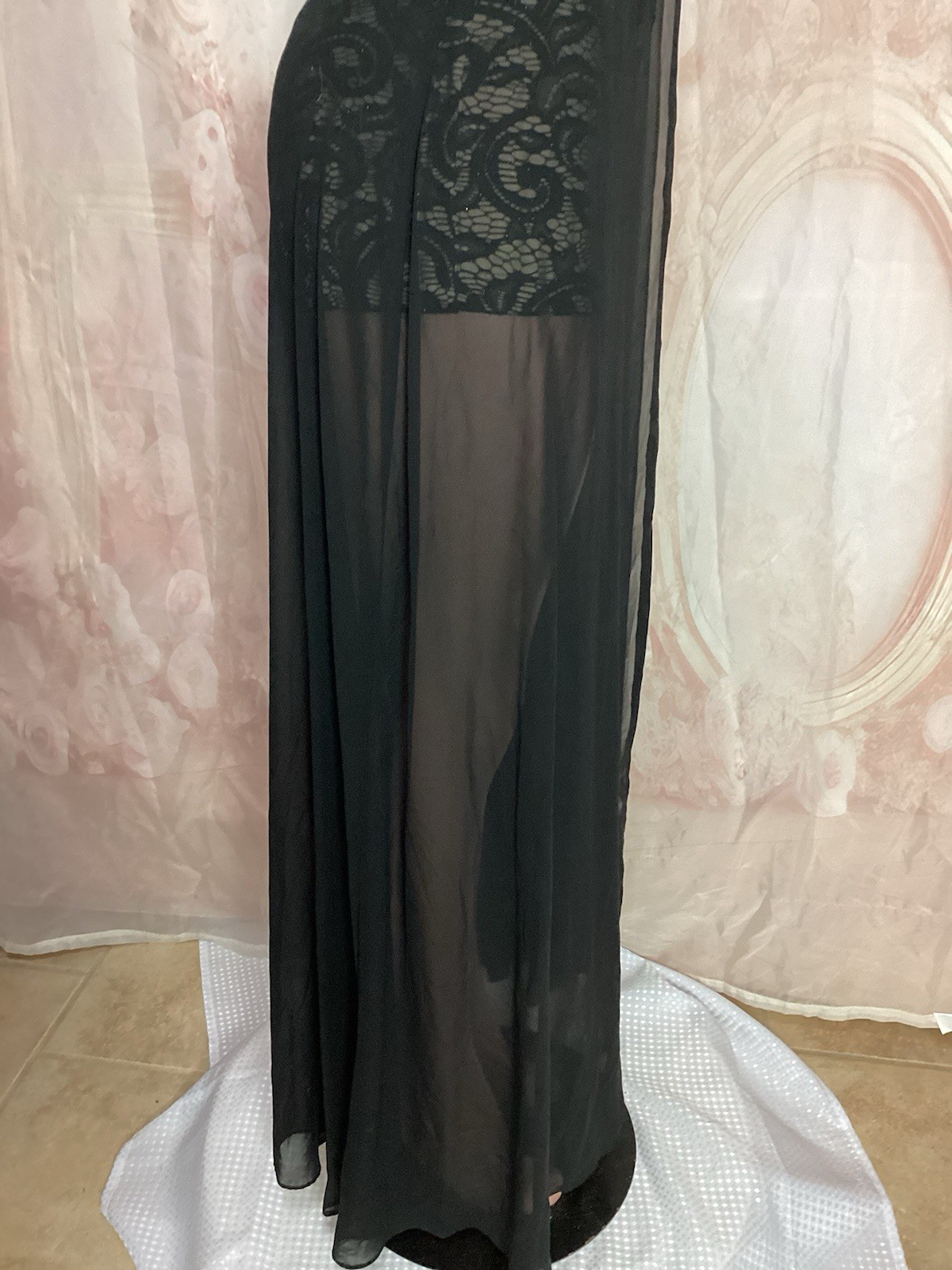B. Darlin Off Shoulder Black Lace Sweetheart Neck Slit Long Skirt Shorts