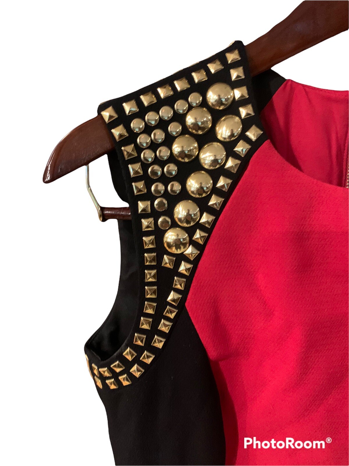 Women Designer MICHAEL KORS Red Black Gold Embellished Shoulder Cocktail Dress 4