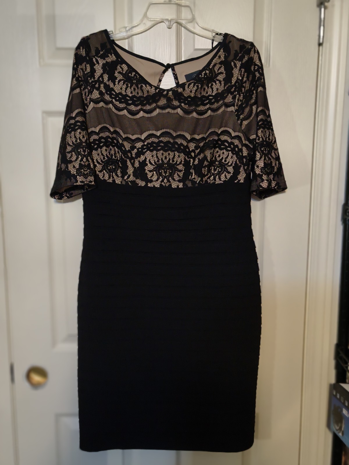 Adrianna Papell Black Lace & Ruffle Dress size 14 See Pictures For Condition