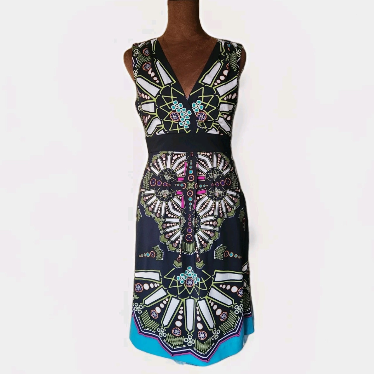 Nicole by Nicole Miller Dress Size 4 Sheath Colorful Geometric Pattern Lined