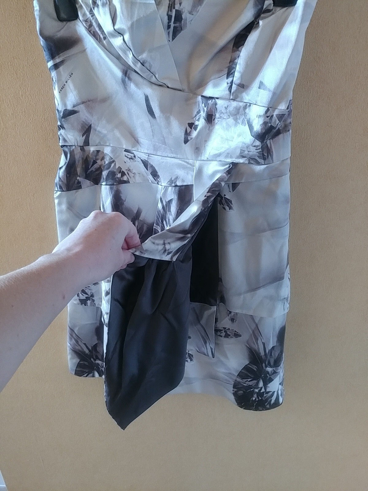 Karen Millen Cream Silk Bustier Cocktail Party Dress. UK Size 8