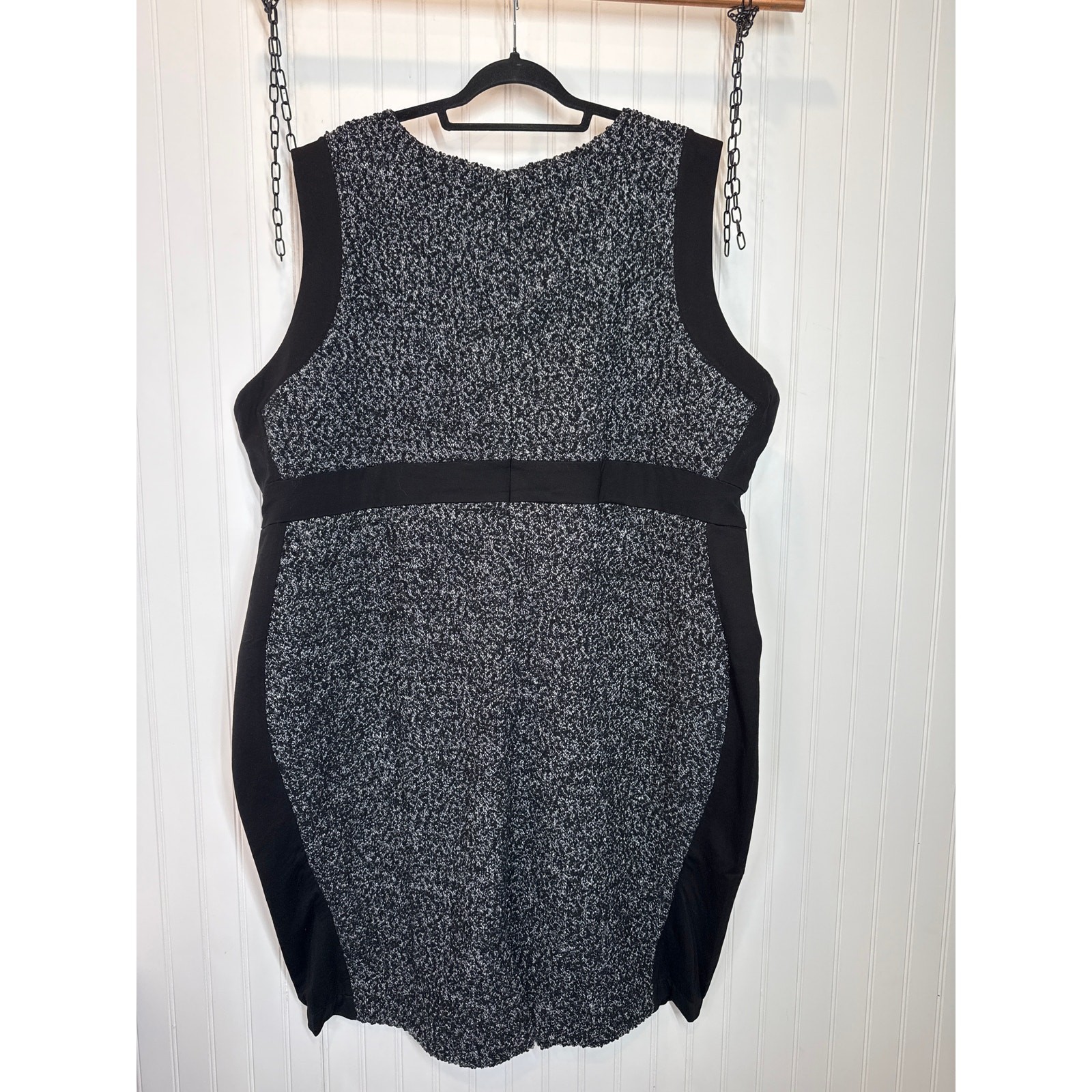 NWT Torrid At The Knee Boucle Contoured Panel Dress Grey Black Plus Size 30