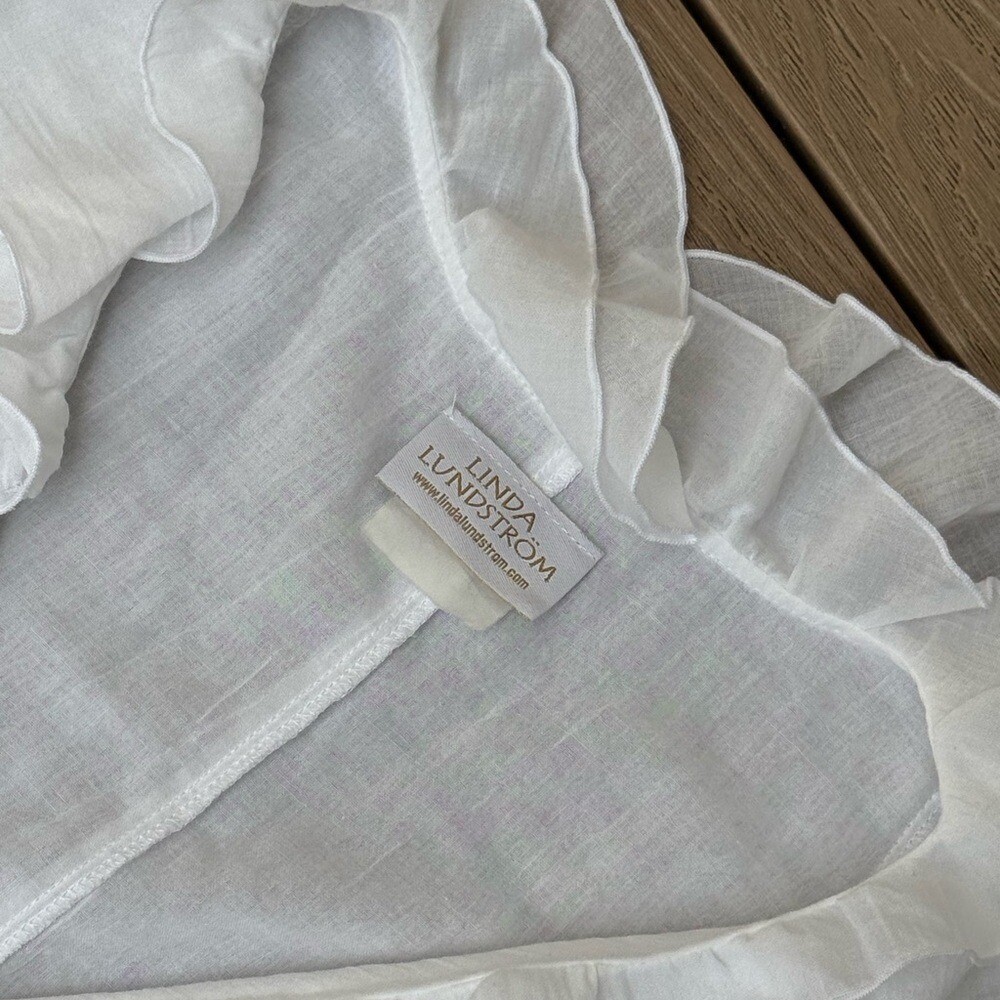 Linda Lundstrom white maxi ruffles light cotton dress