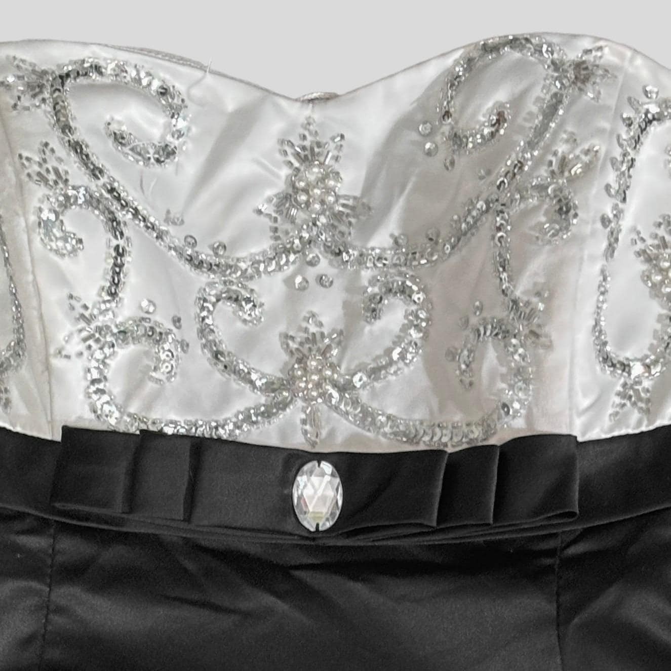 VTG Y2K Morgan & Co. Black White Sequin Beaded Pick-Up Corset Gown Dress 13/14