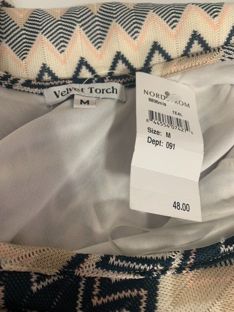 Nordstrom Velvet Torch Womens Lined Chevron Dress Size Med 3/4 Sleeve