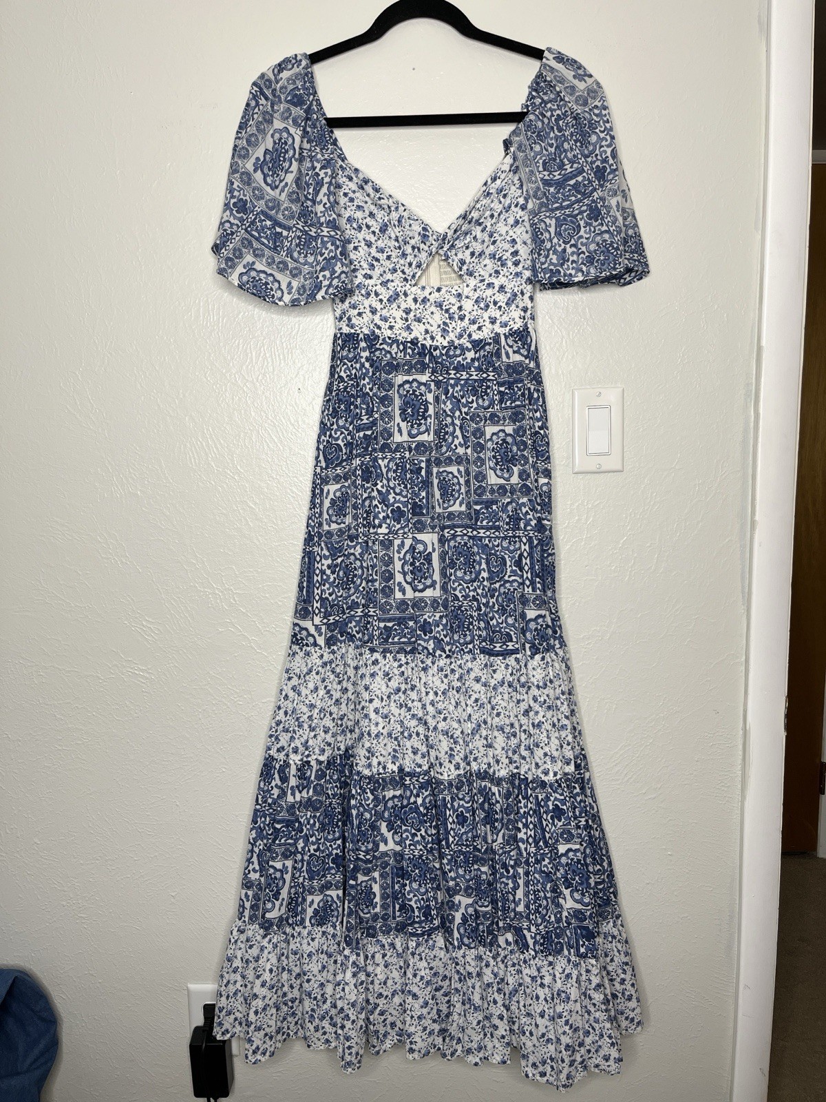 NWT Abercrombie & Fitch size XS twist front tiered maxi dress cotton Blue/white