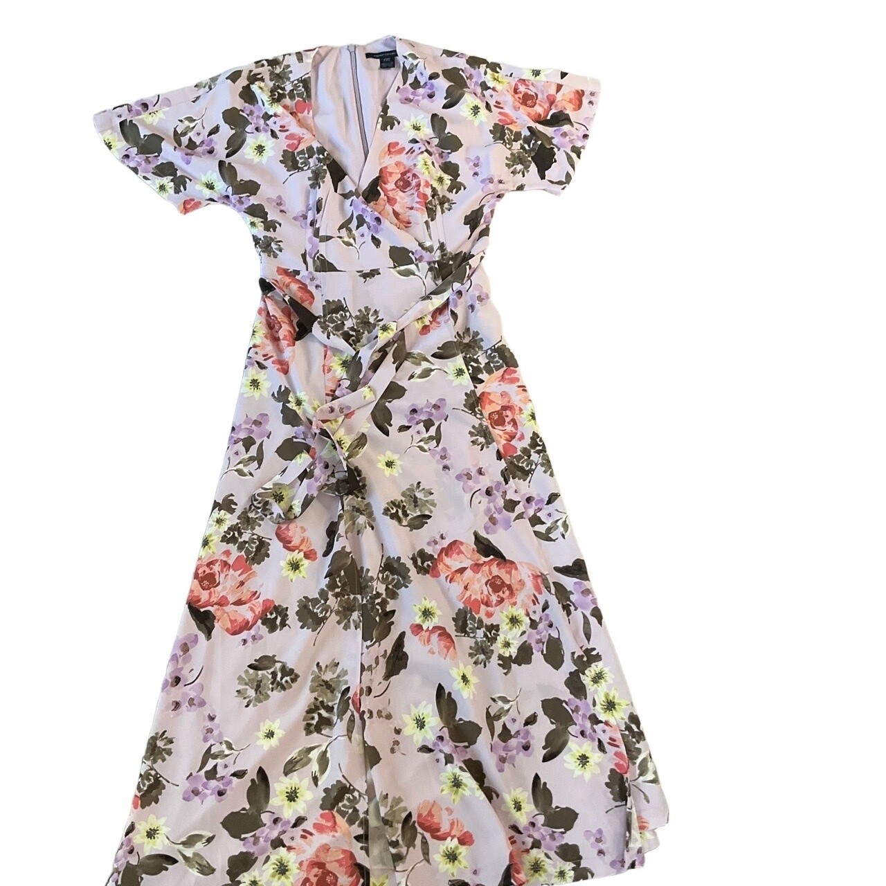 NWT French Connection Purple Lavender Long Floral Print VNeck Short Sleeve Wrap