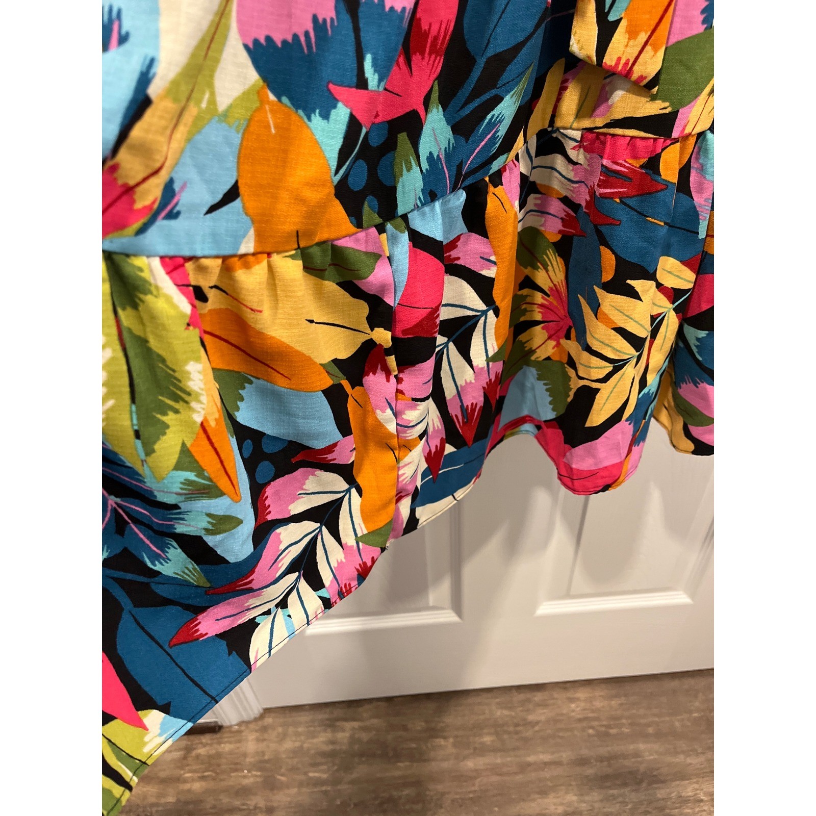 Maia Tropical Leaf Print Midi Dress Size 14W Puff Sleeve Smocked Back Belted