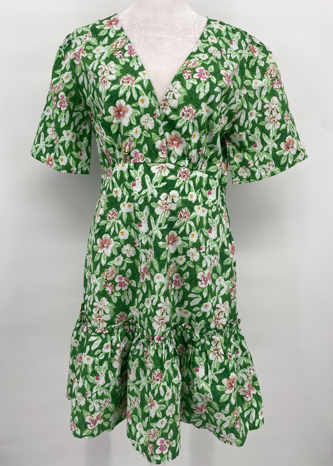 THML Dress Womens Medium Green Floral Puff Sleeve Ruffle Hem Coastal Cottage