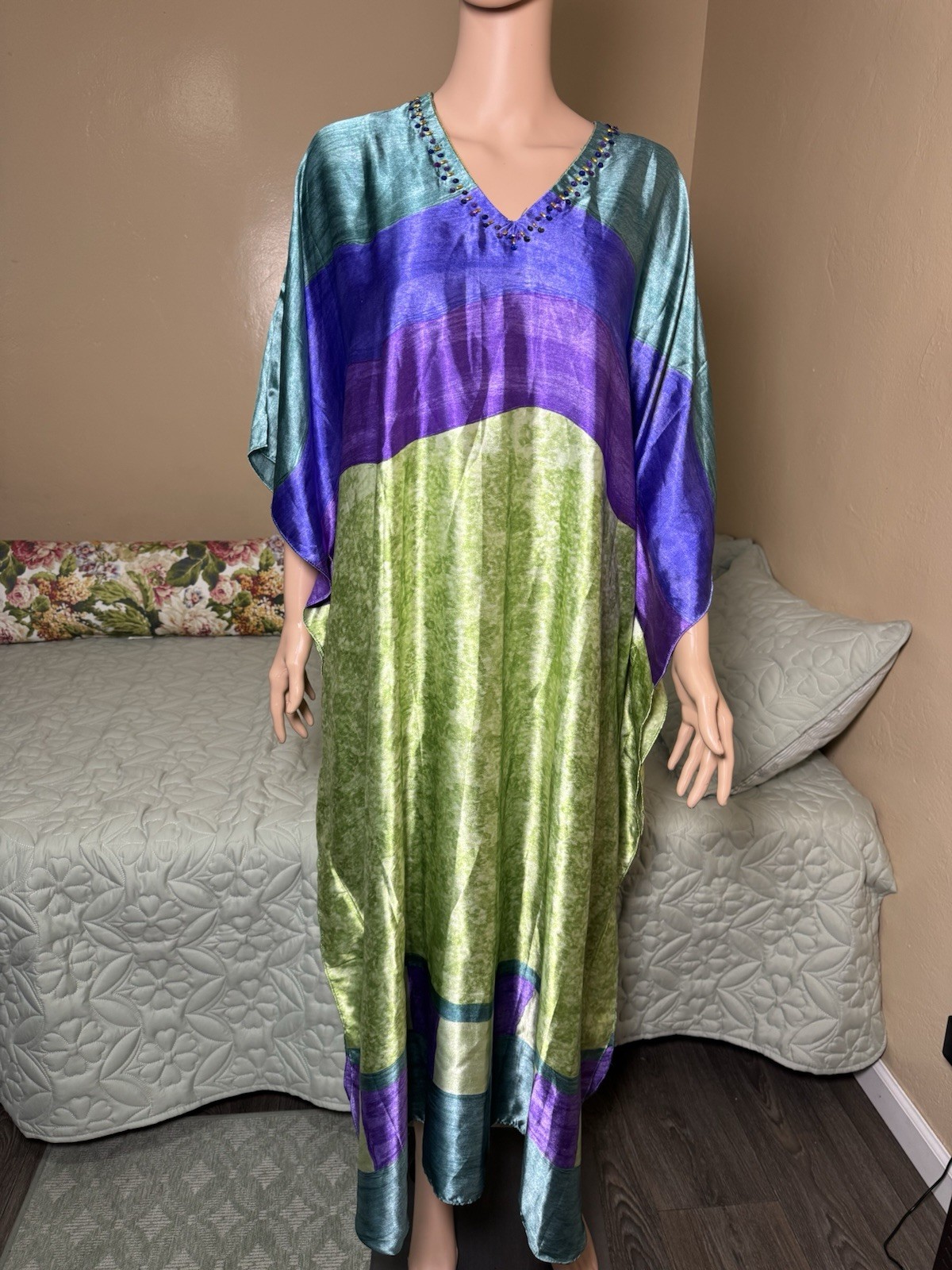 Santee Classics Colorblock Satin Kaftan Dress V-Neck Beaded Long One Size