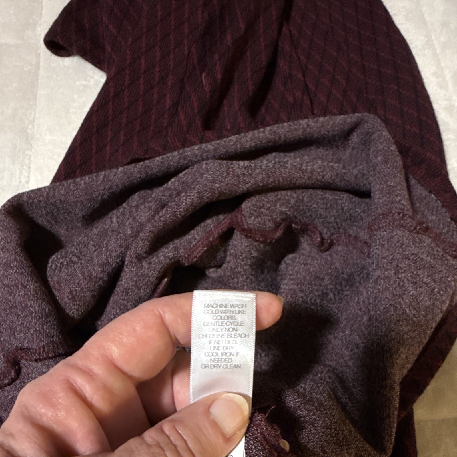J. Jill Ponte Houndstooth Round Neck 3/4 Sleeve Dress XS Petite Burgundy