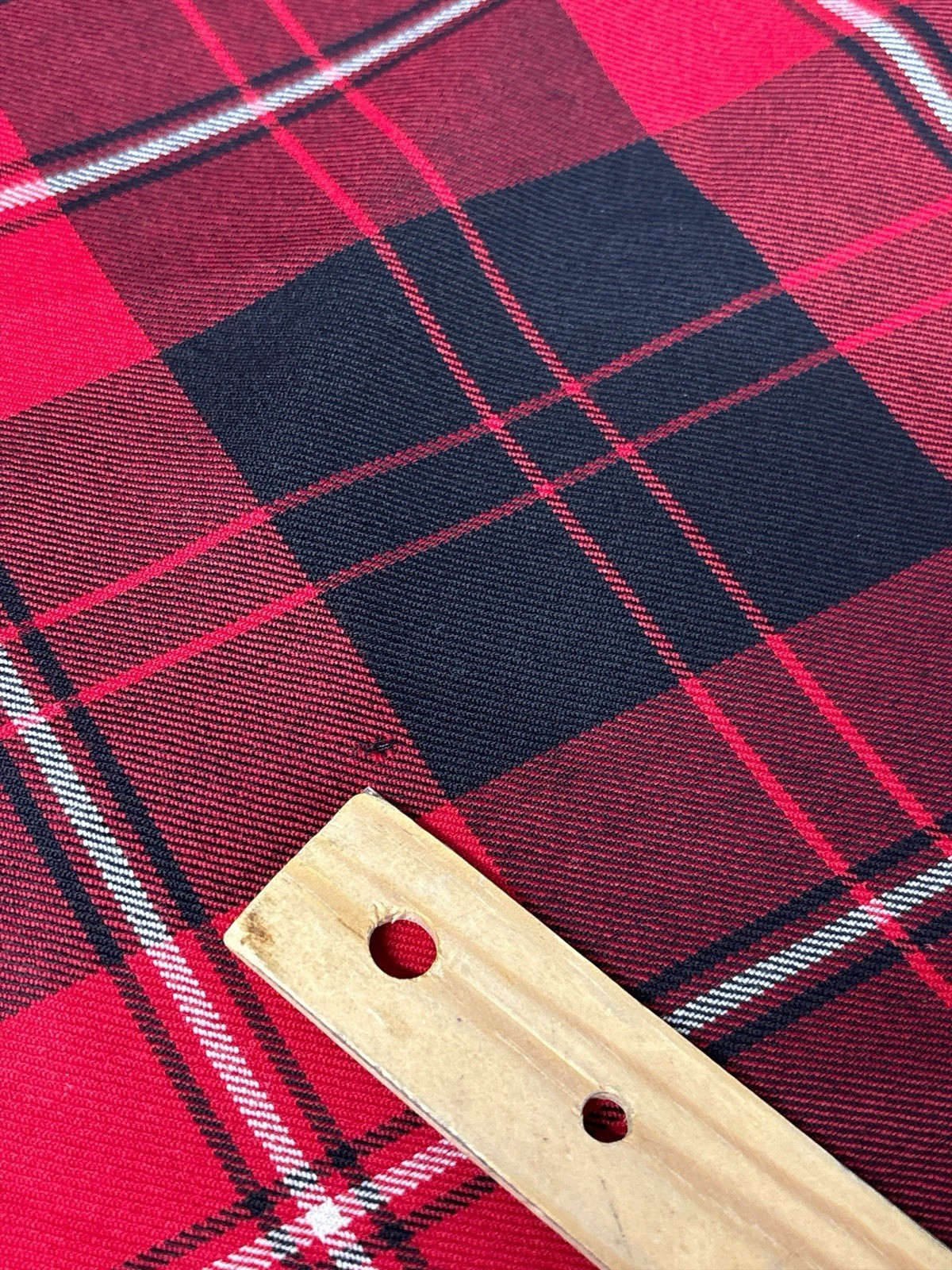 Pendleton 100% Wool Plaid Jumper Dress Red Tartan Sleeveless Size 16 Made in USA