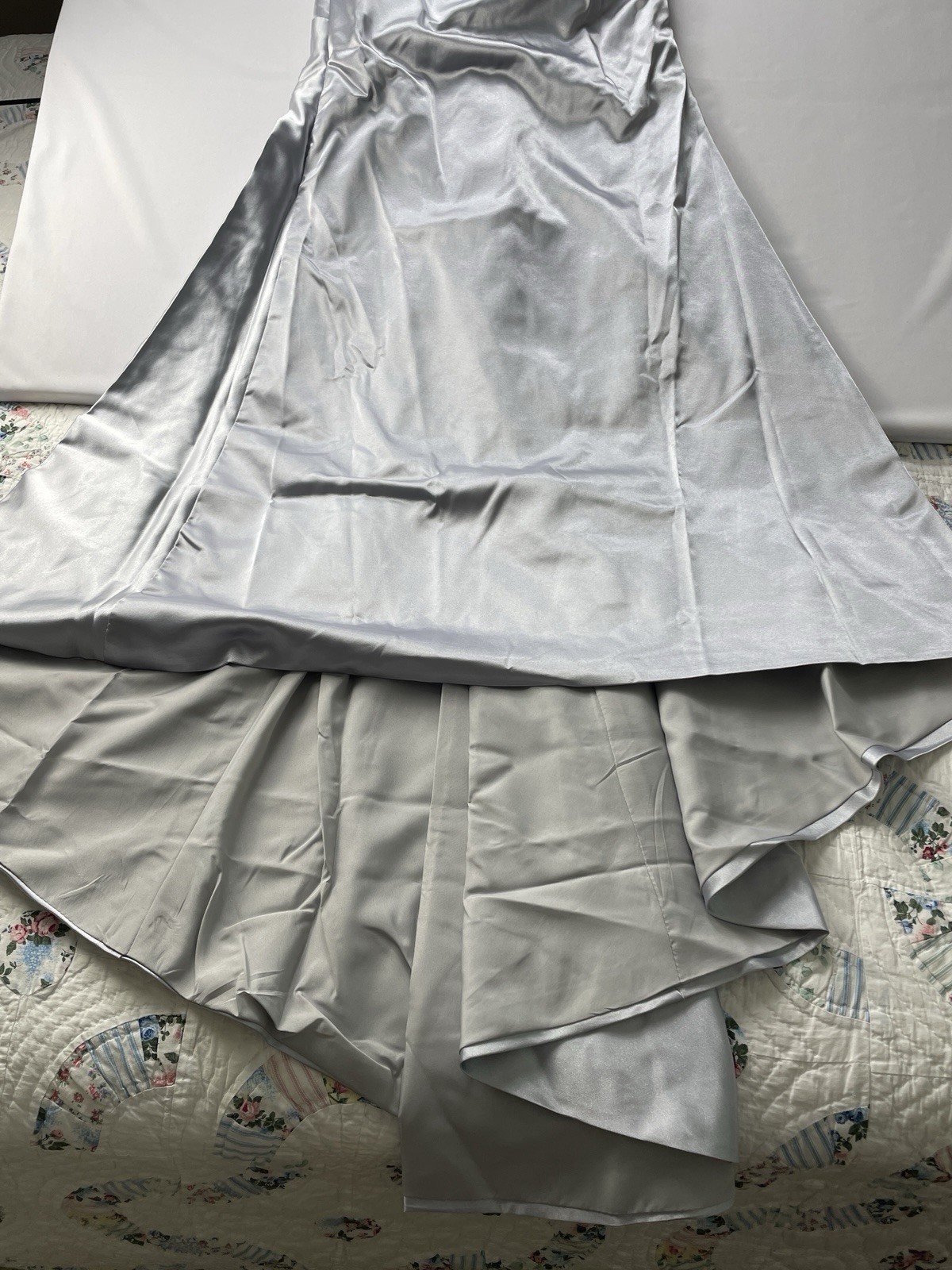CUSTOM HAND MADE SATIN FORMAL EVENING PROM GOWN DRESS Size 4 – Beaded, Corset