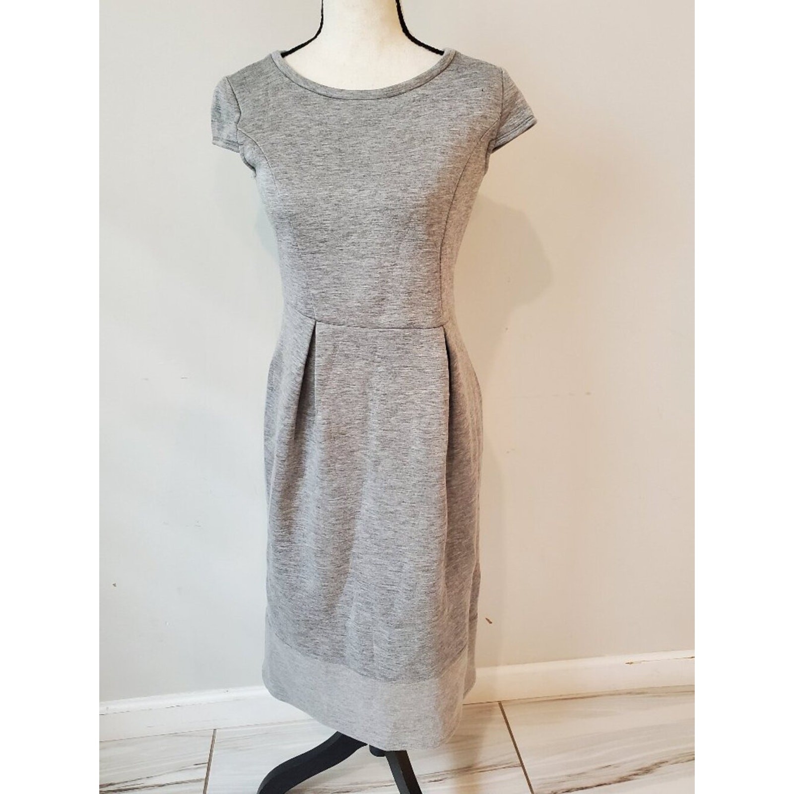 Weekend MaxMara Grey Scuba Jersey Sheath Dress Size M