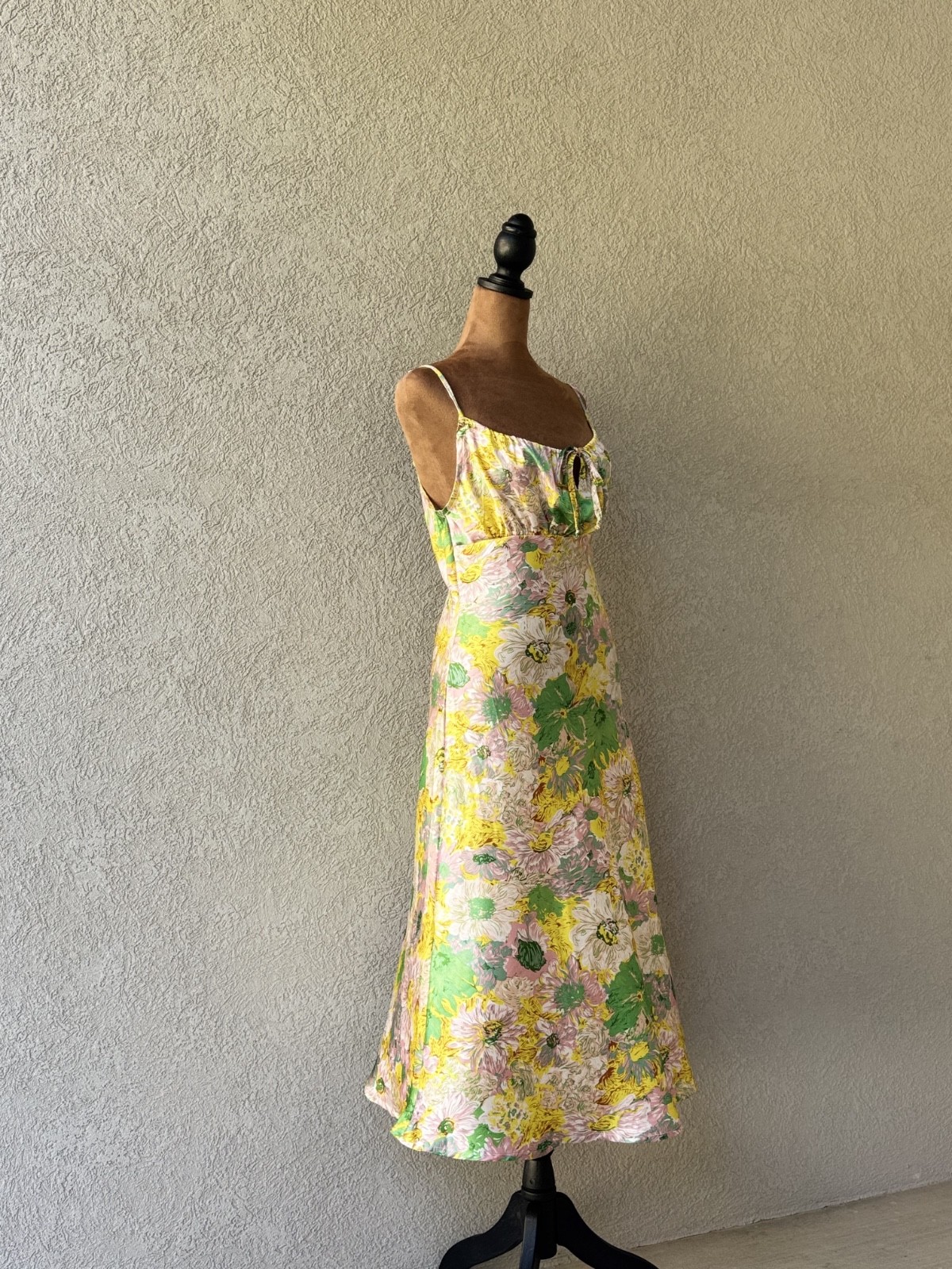 Chic DIZZY LIZZY by Lanz Women’s Floral Maxi Silky Bow Tie Dress Size Large