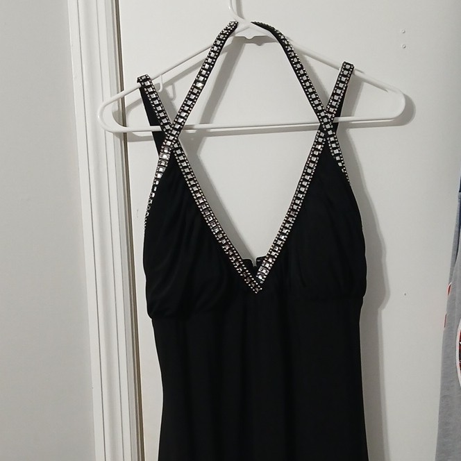 Niki Livas Women’s Size 8 Black V-Neck Rhinestone Strappy Maxi Dress