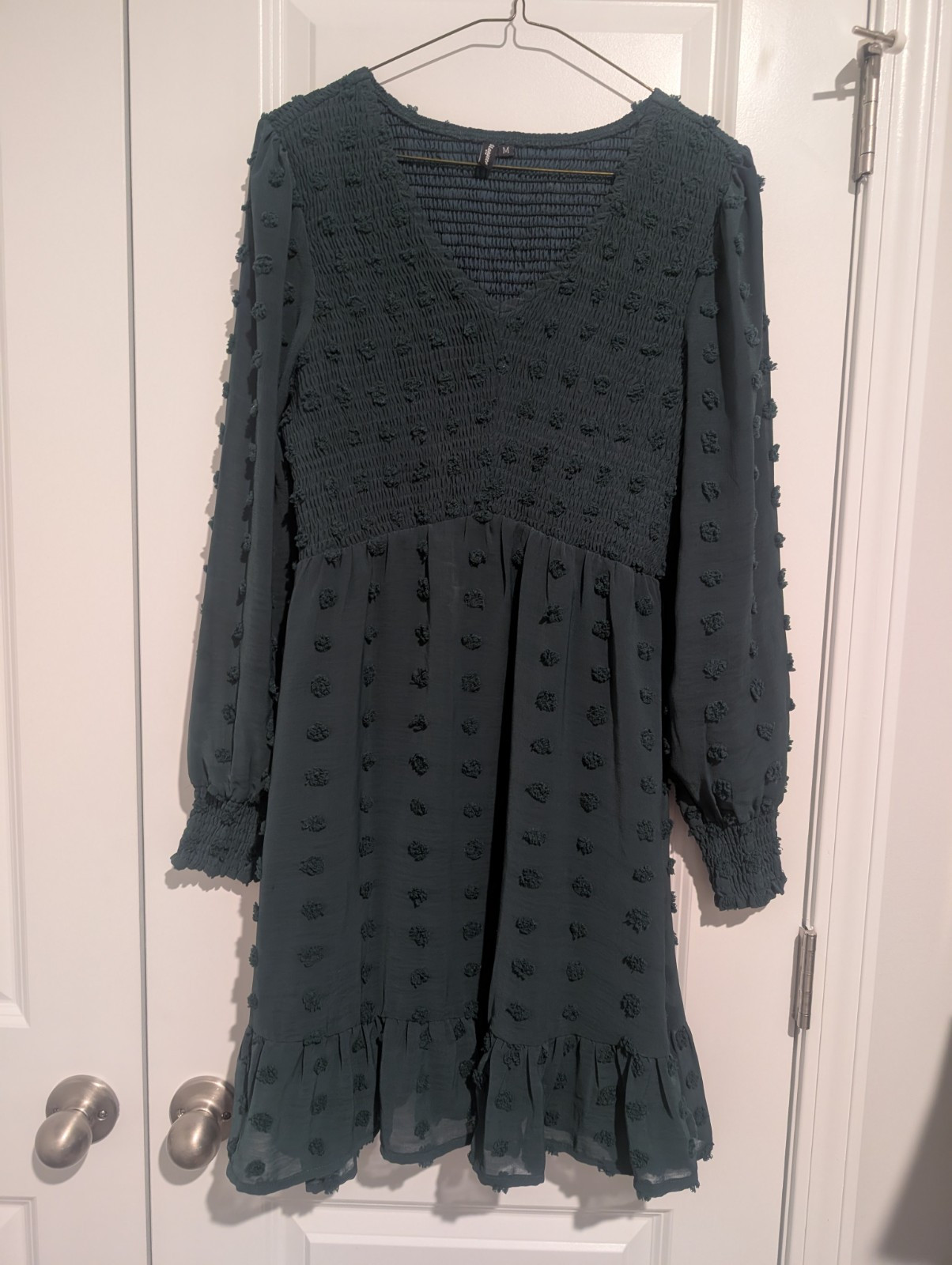 Maggeer Deep Green V Neck Smocked Swiss Dot Dress size M Textured Polyester