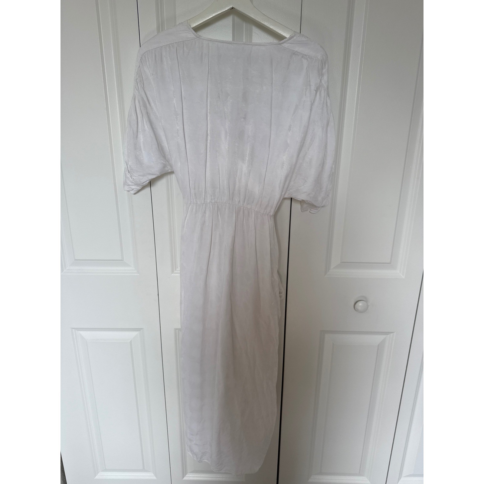 Tuckernuck Callahan Knitwear White Jacquard Wrap Midi Dress V-Neck Tie Waist XS