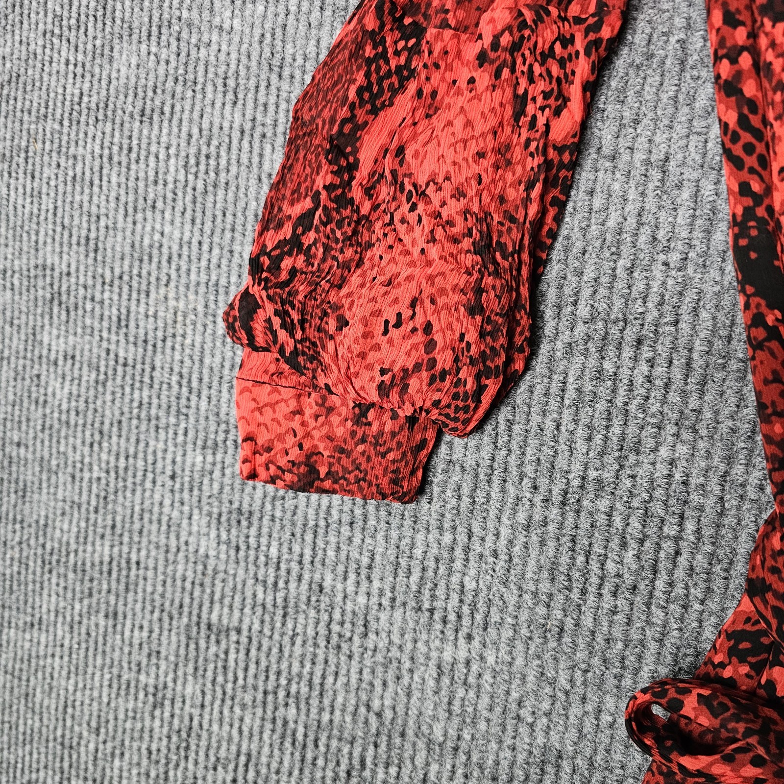 Diane Von Furstenberg Adele Wrap Snake Print Red V-Neck 3/4 Sleeve Dress 6