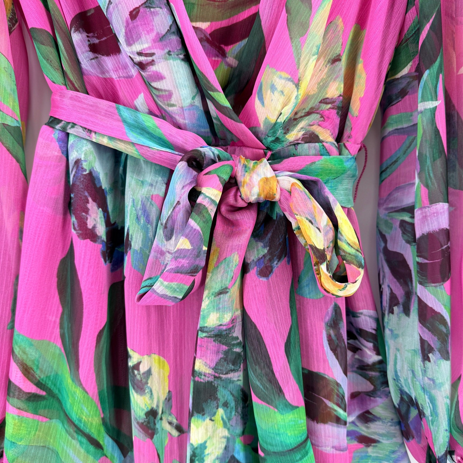 Alex Marie Laurel Chiffon Floral Wrap Dress Pink Fandango Womens Size 4 Belted