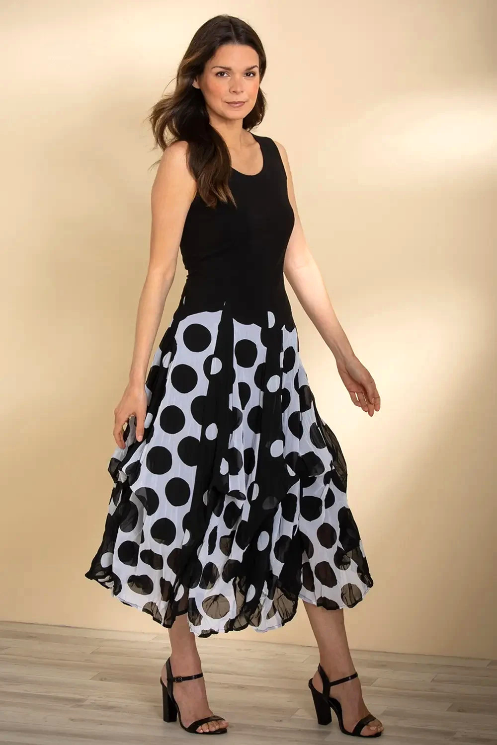 Vasna Sleeveless Scoop Neck Voile Pleated Layered Bubble Skirt Dress Women sz M