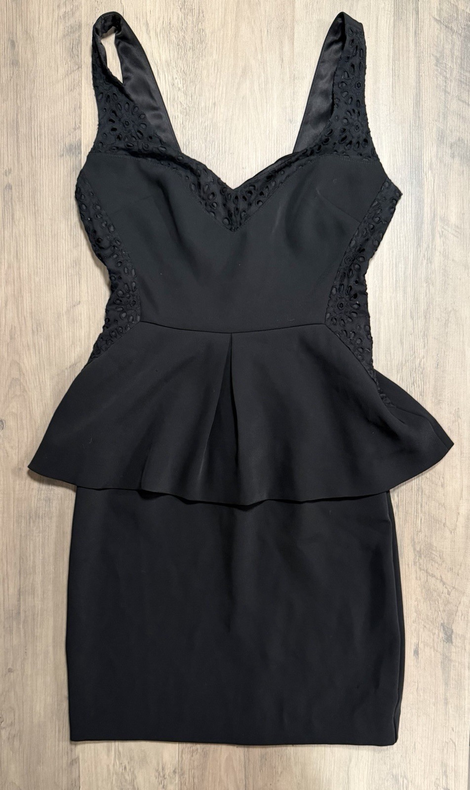 Victoria’s Secret Women’s Black Lace Peplum Sheath V-Neck Dress, Size 0, Short