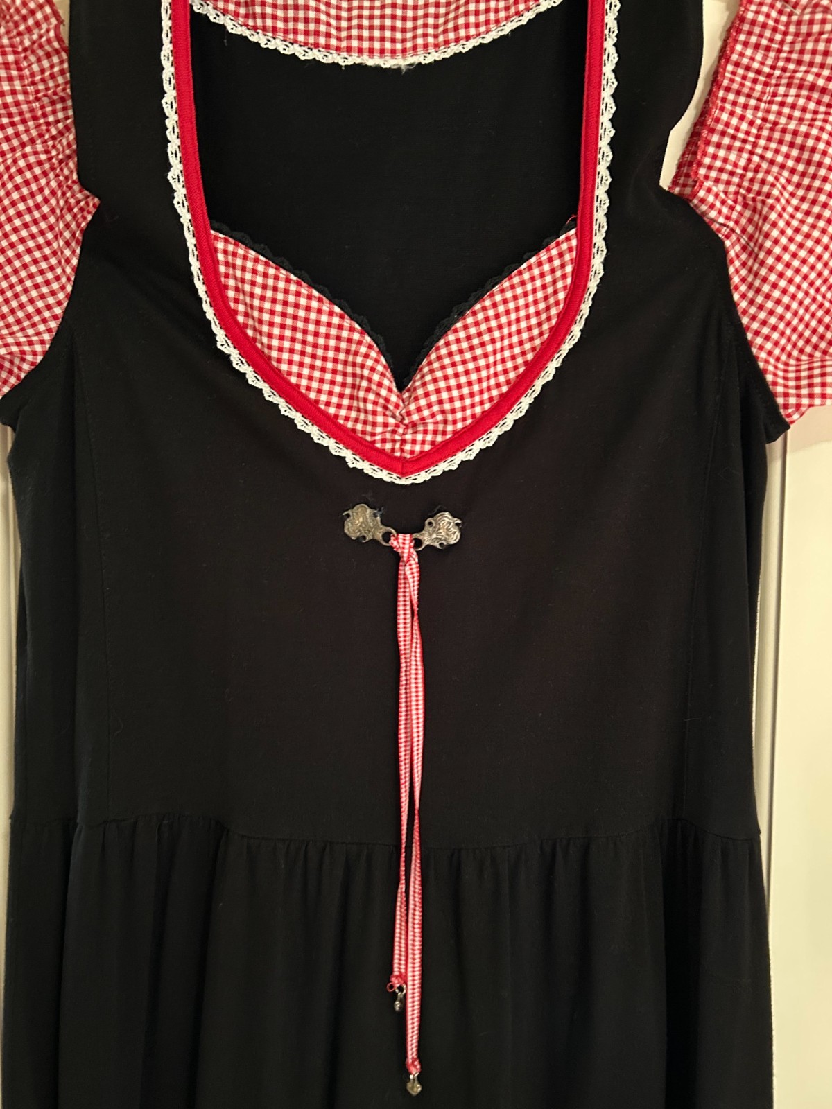 Oktoberfest Dirndl 2 pc Short Black/Red Check Off the Shoulder V-Neck Dress