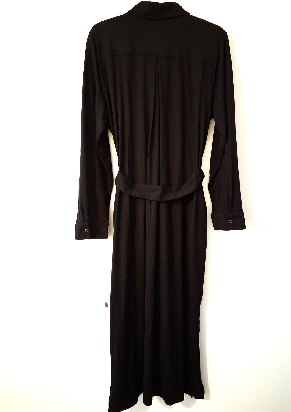 Black Jersey Shirt Dress Large Lightweight Belted Snap Close Collar Career NWOT