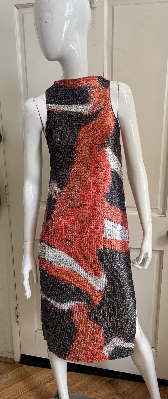 NIN STUDIO MEXICO NEW! Orange/Taupe Abstract Crinkled Wave Bodycon Dress Sz S