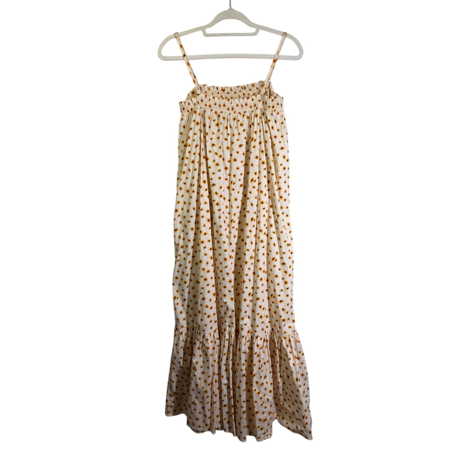 WEWOREWHAT Revolve Dress Medium Ditsy Daisies Midi Shift Smocked Square Neckline