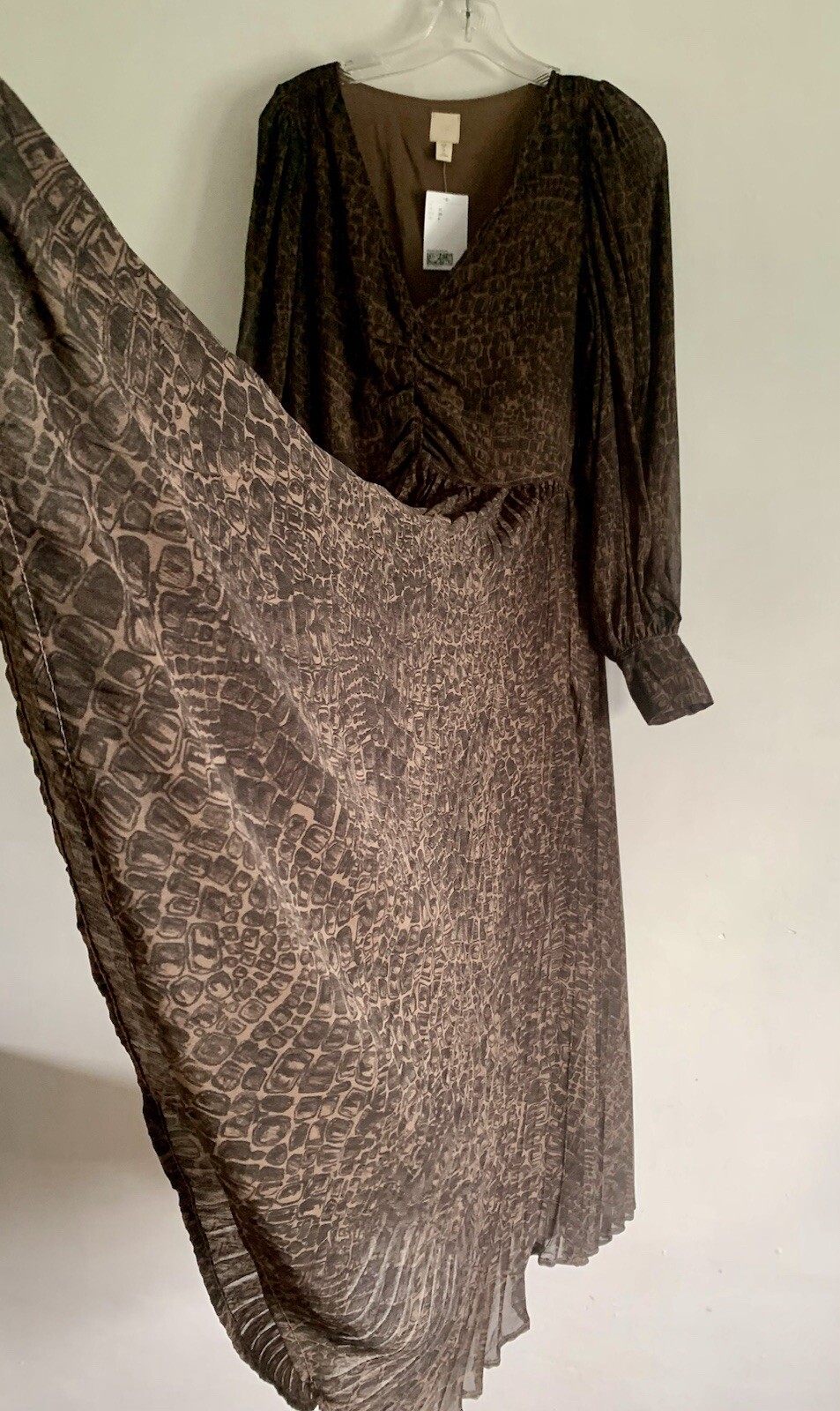 BNWT HM BLACK & BROWN CROCODILE PRINT LONG SLEEVES PLEATED MAXI DRESS SIZE: 10