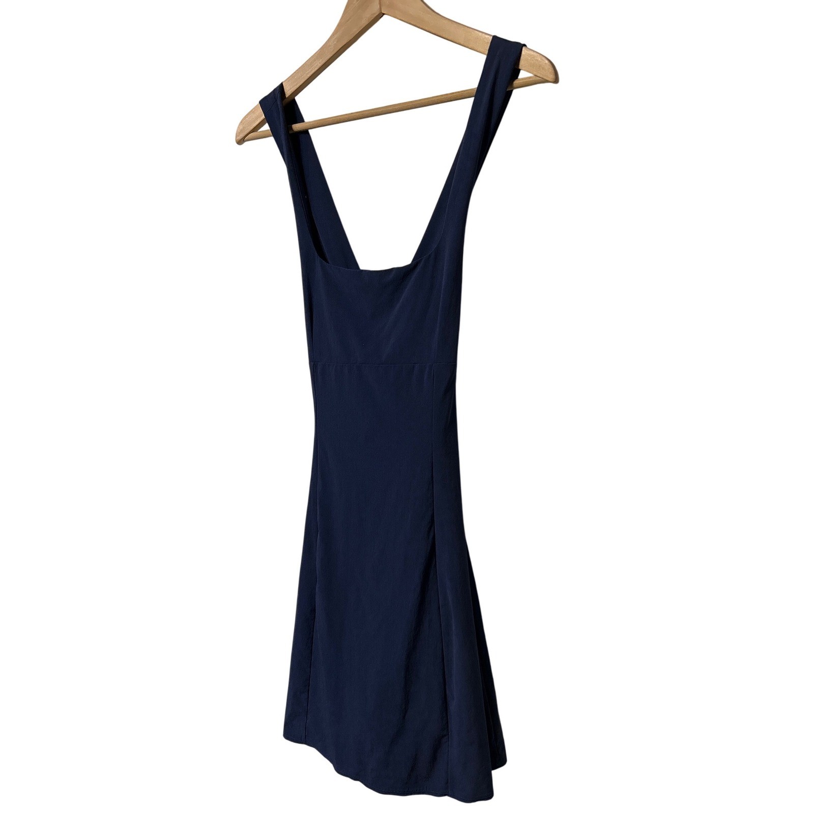 Outdoor Voices Navy Blue Crossback Pinafore Dress M Nylon Spandex Athletic Mini