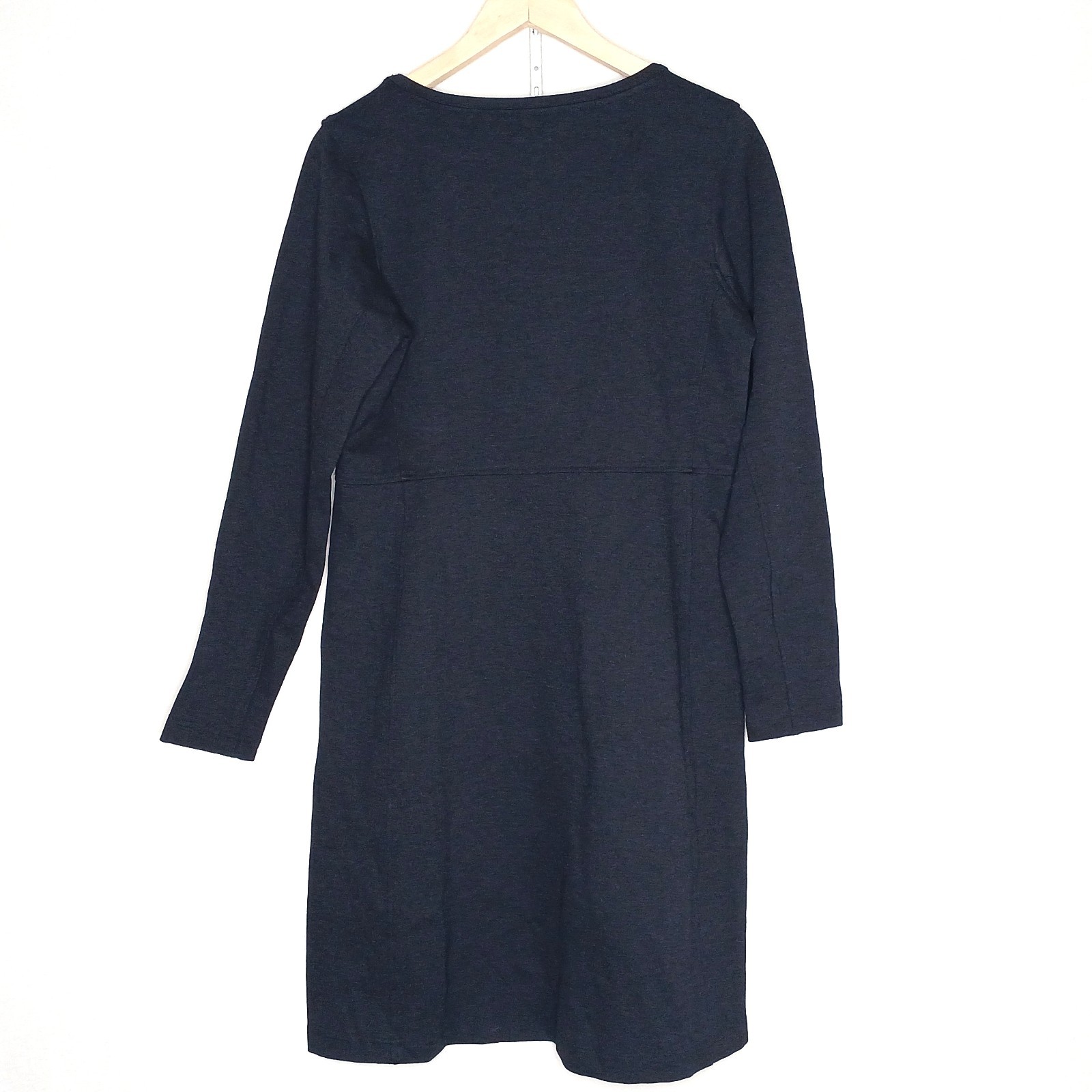 DULUTH Wearwithall womens knee length camping dress size M ponte knit round neck