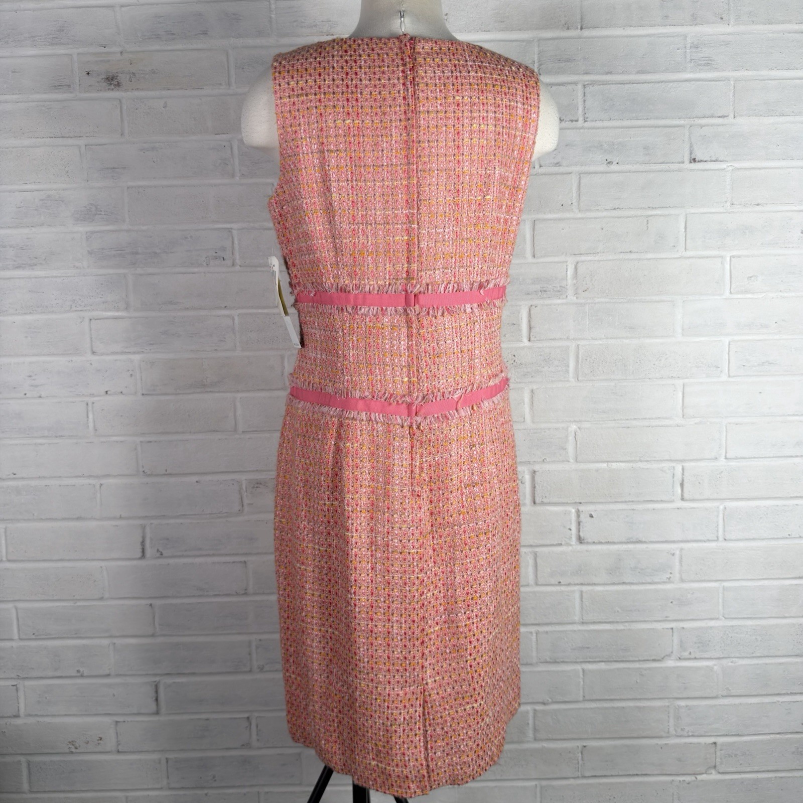 Donna Morgan Petite Sheath Dress Size 12 Pink Boucle Tweed Sleeveless Y2K New