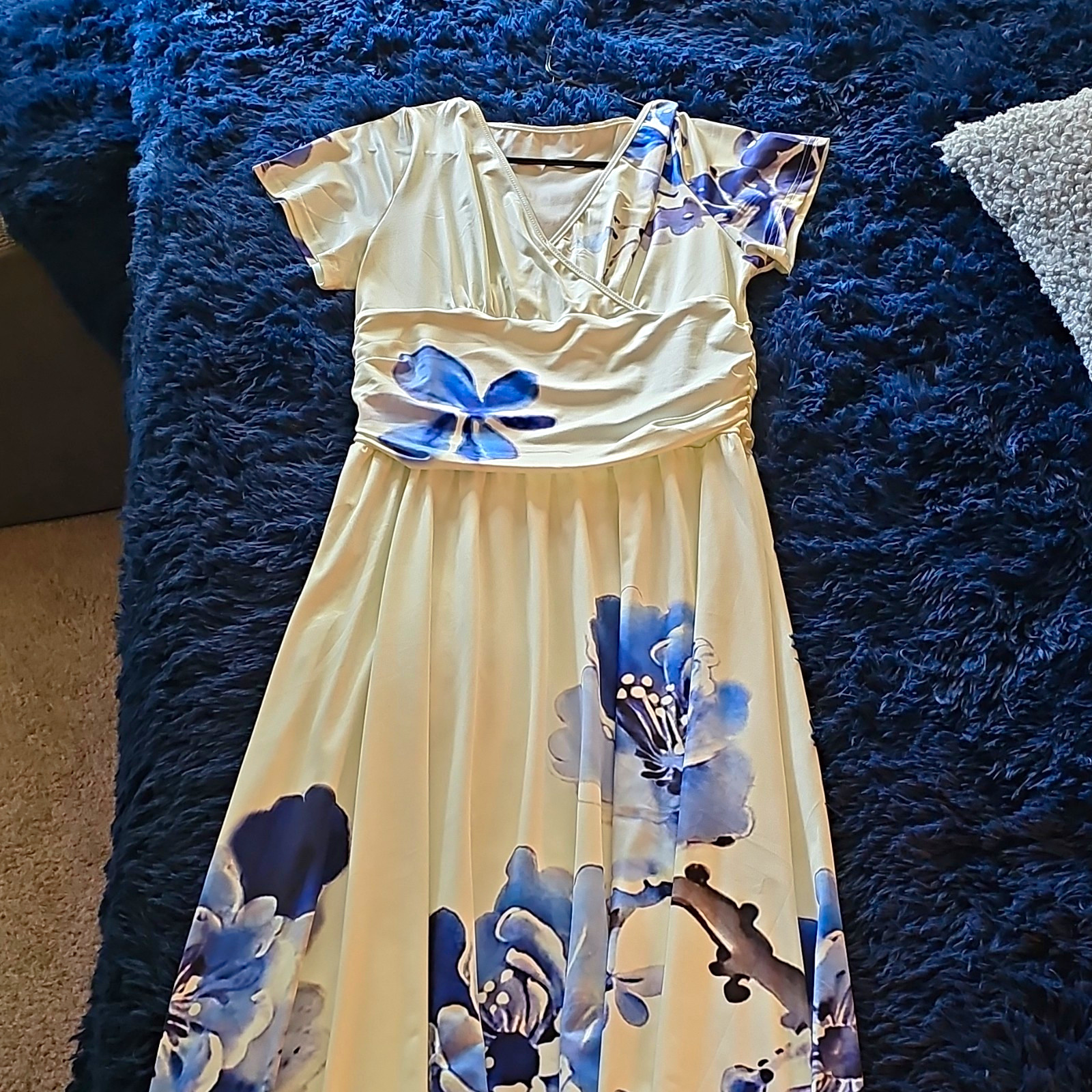 Cream/Blue Floral Chiffon V-Neck Cap Sleeve Midi A-Line Dress Ruffle Size L