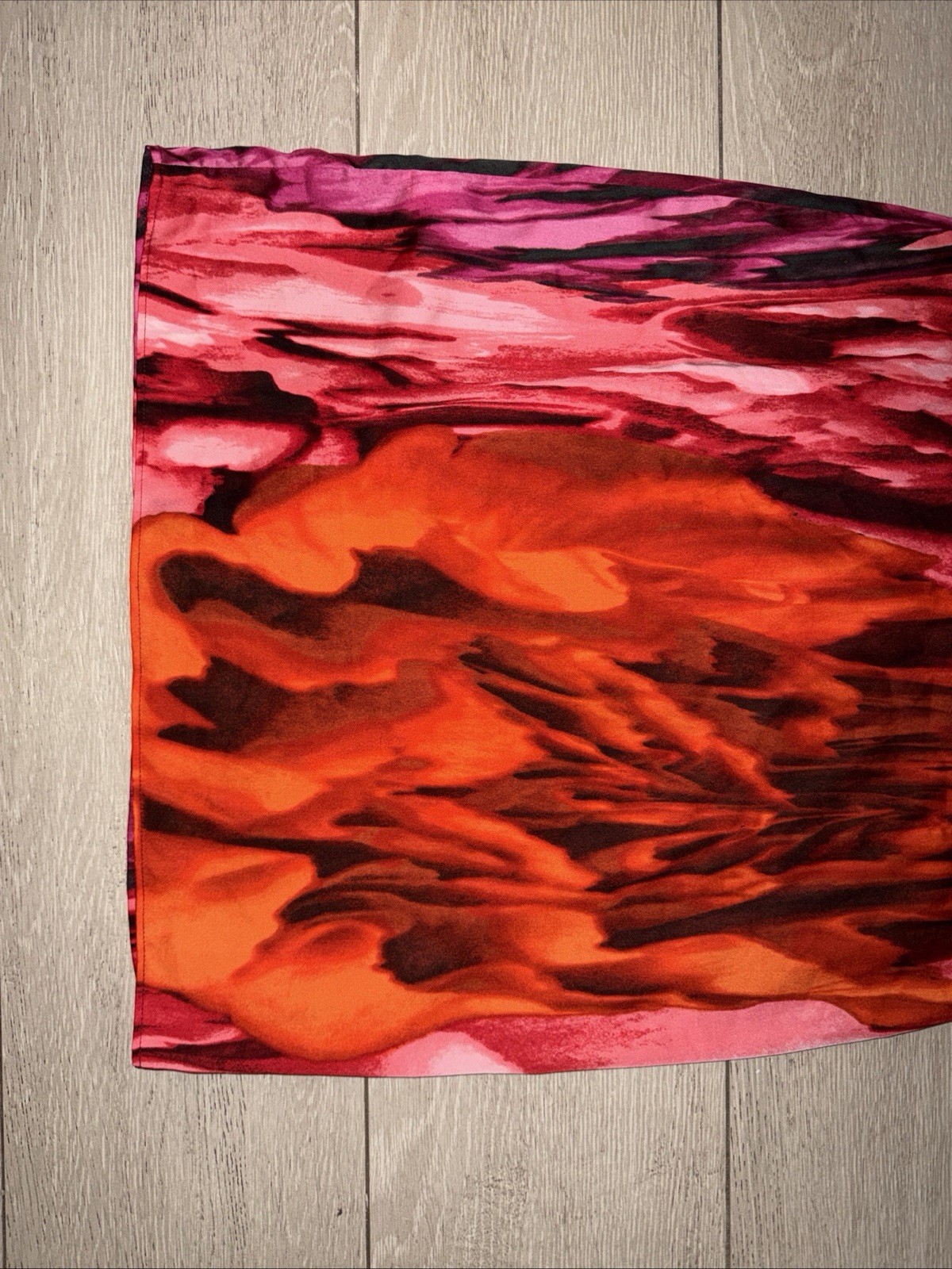 SIMPLY VERA Vera Wang Bold Multi-Color Dress Sleeveless Twist Front Size Small