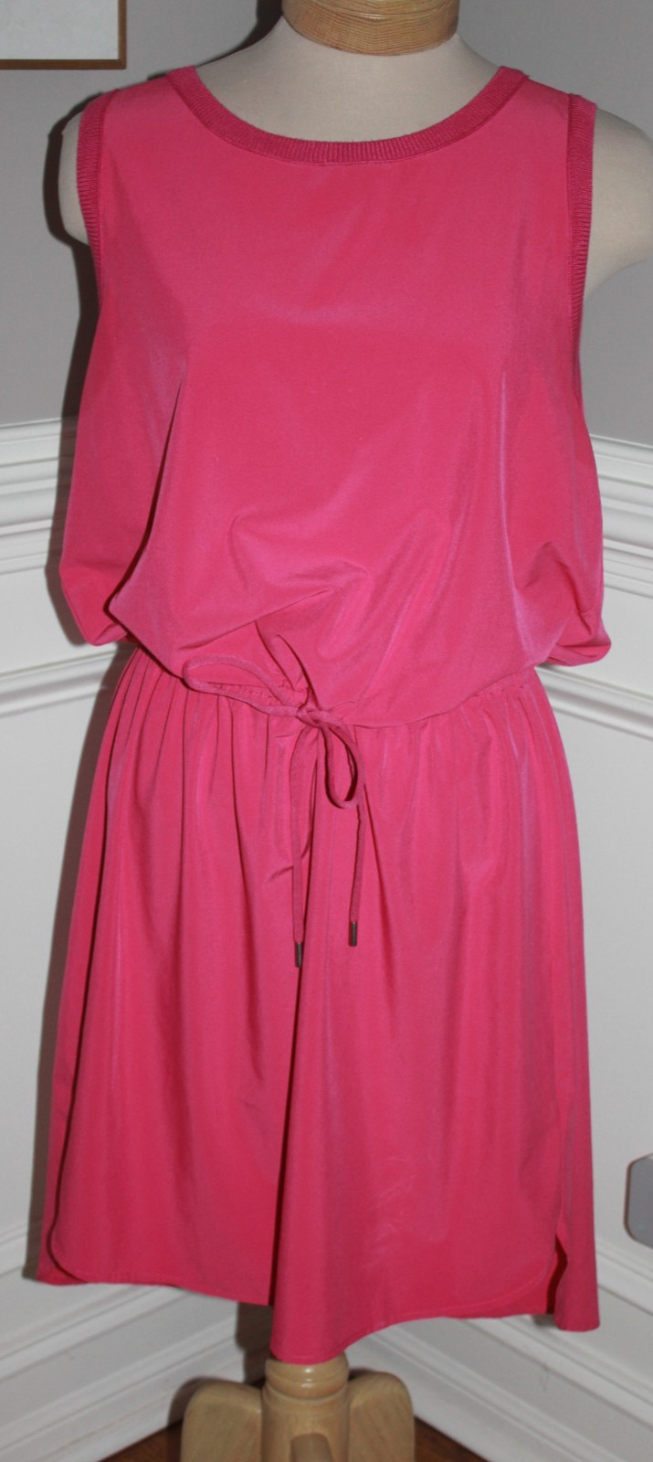 ATHLETA Rincon Stretch Athleisure Casual Travel Mini Dress pink drawstring L