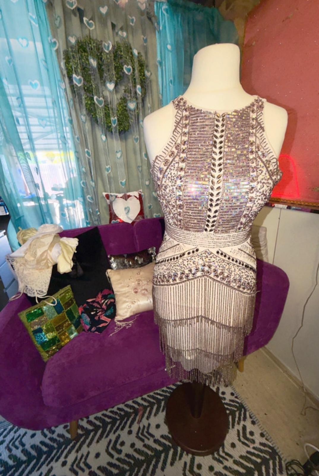 Karen Millen heavy premium embellished dress size 6 UK