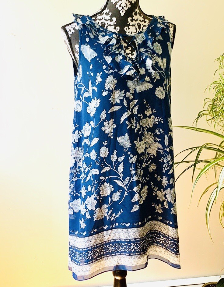 Max Studio blue/ light blue floral cheeky dress, sizeS, Org$128