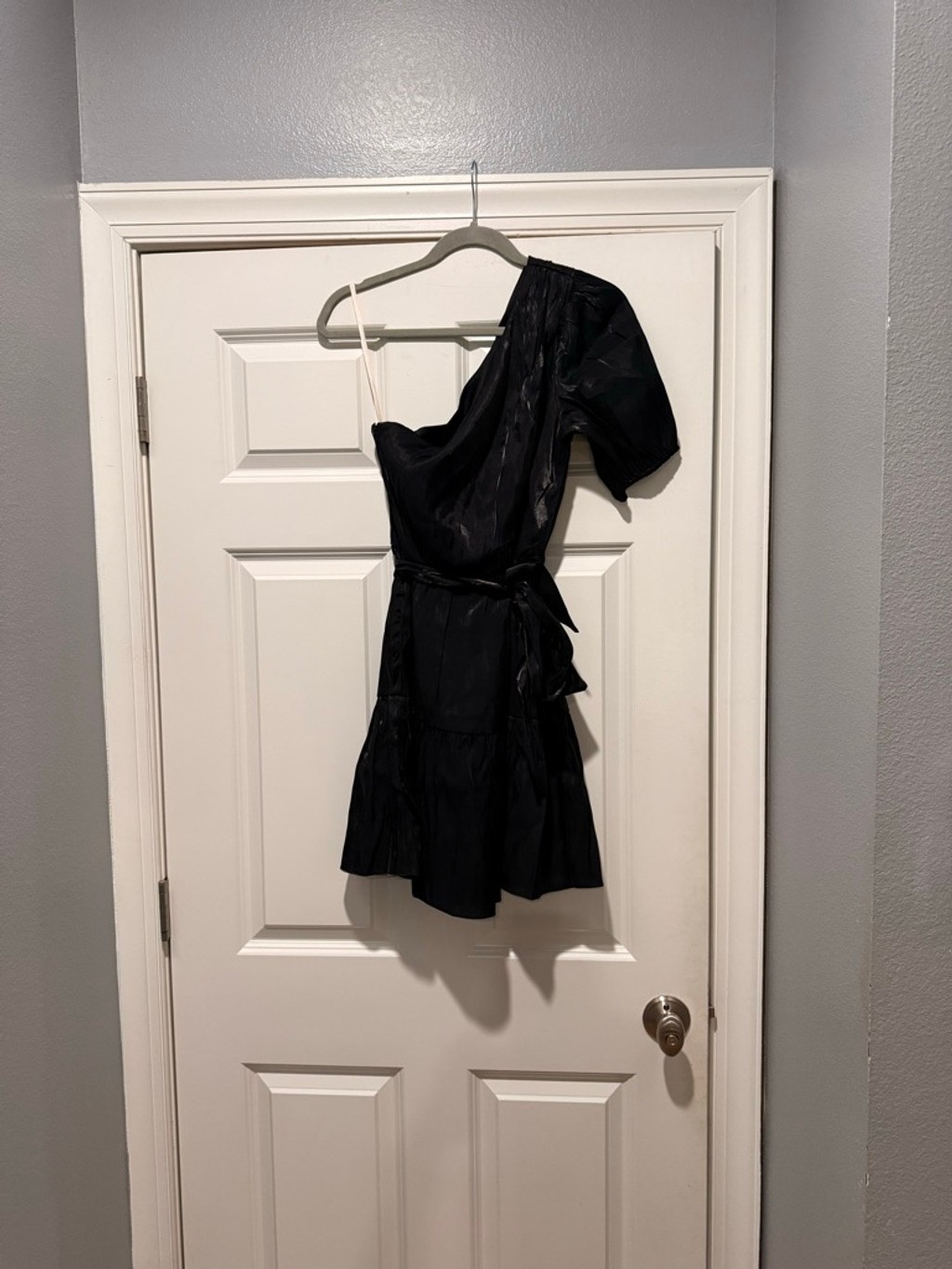 Women’s BCBGeneration Black One Shoulder Tiered Mini Dress Size 8