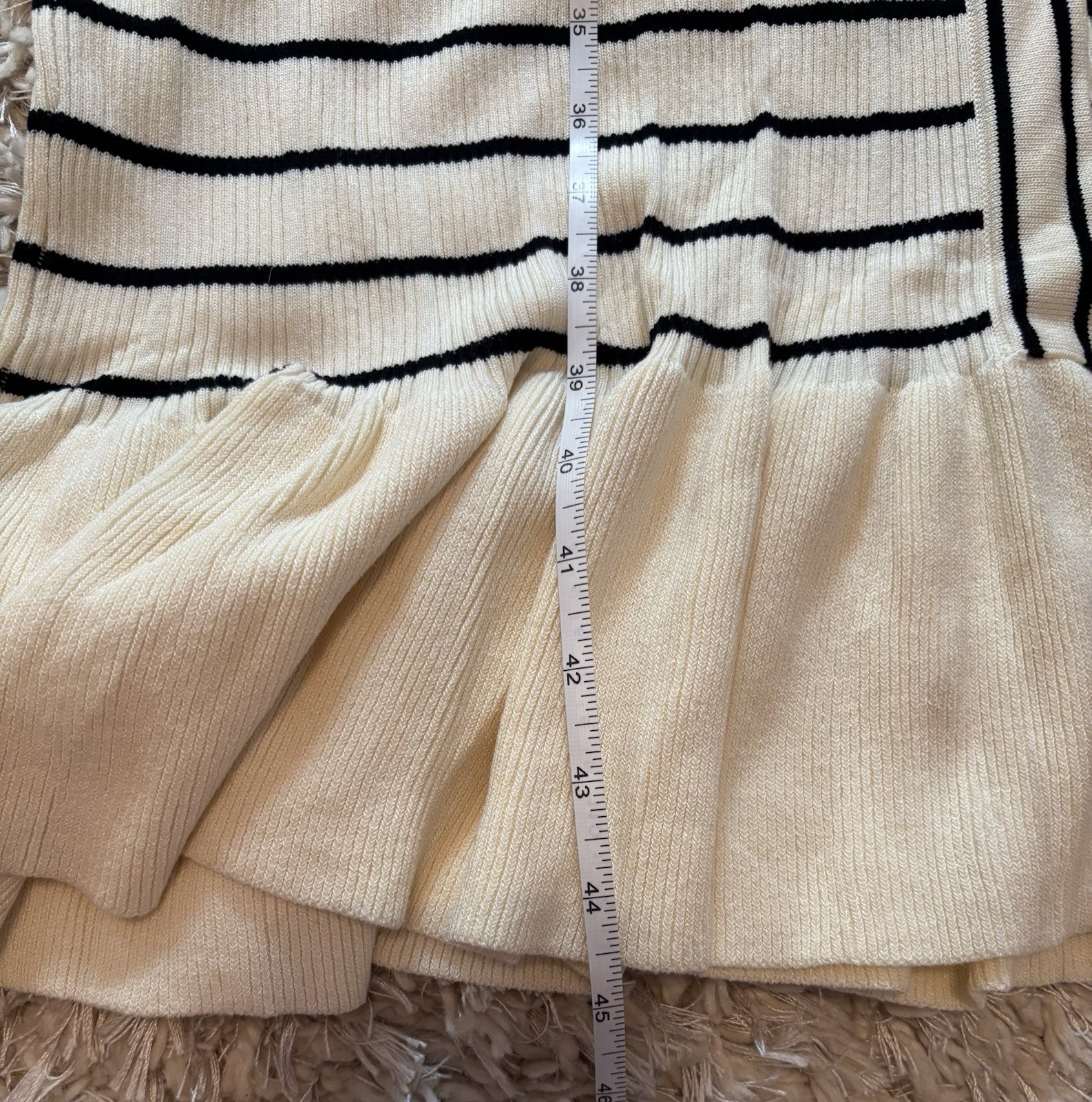 NWT Zesica Striped Faux Button Front Ribbed Sweater Dress Stretchy Cream & Black