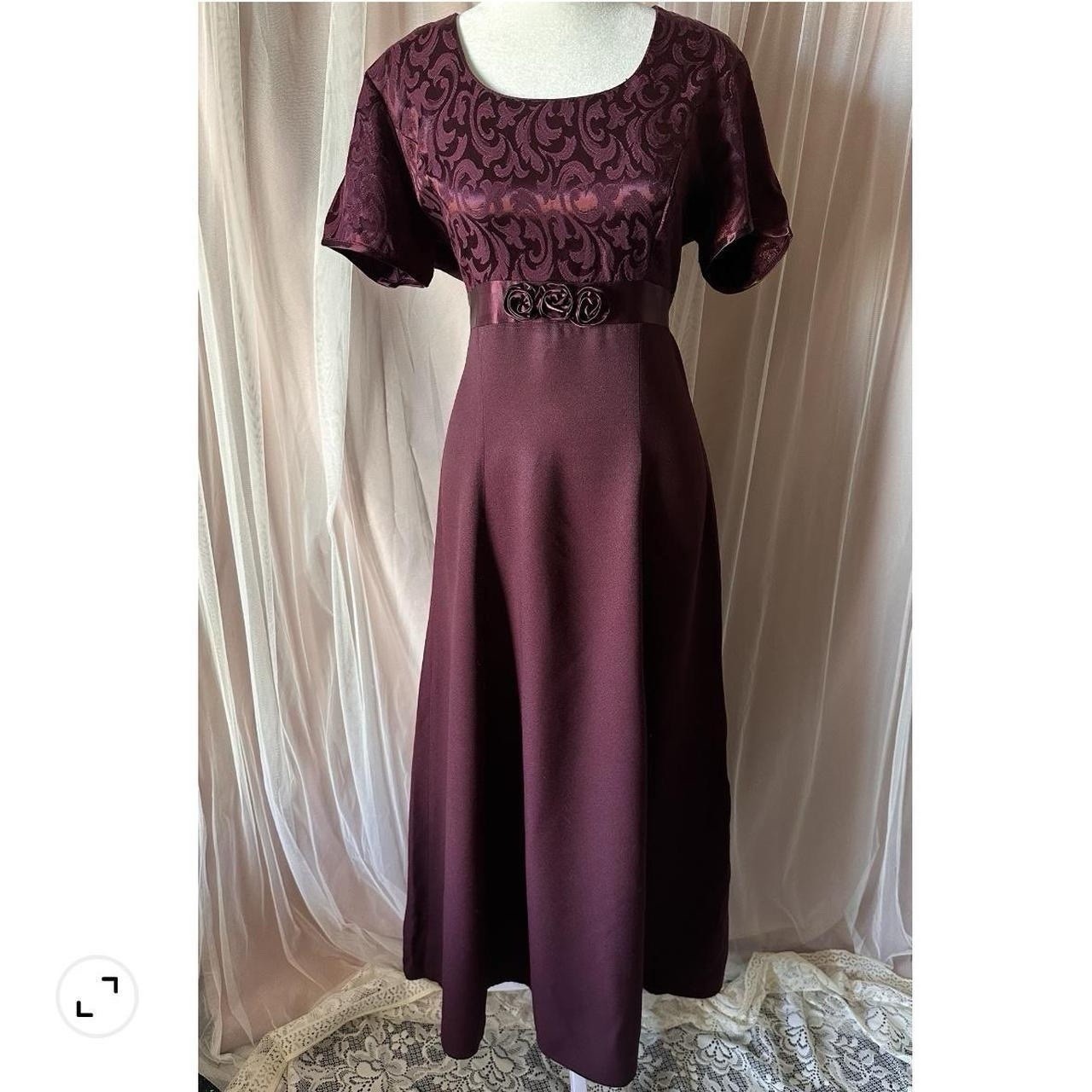 Vintage Burgundy satin regency era style maxi dress with short sleeves Size 9/10