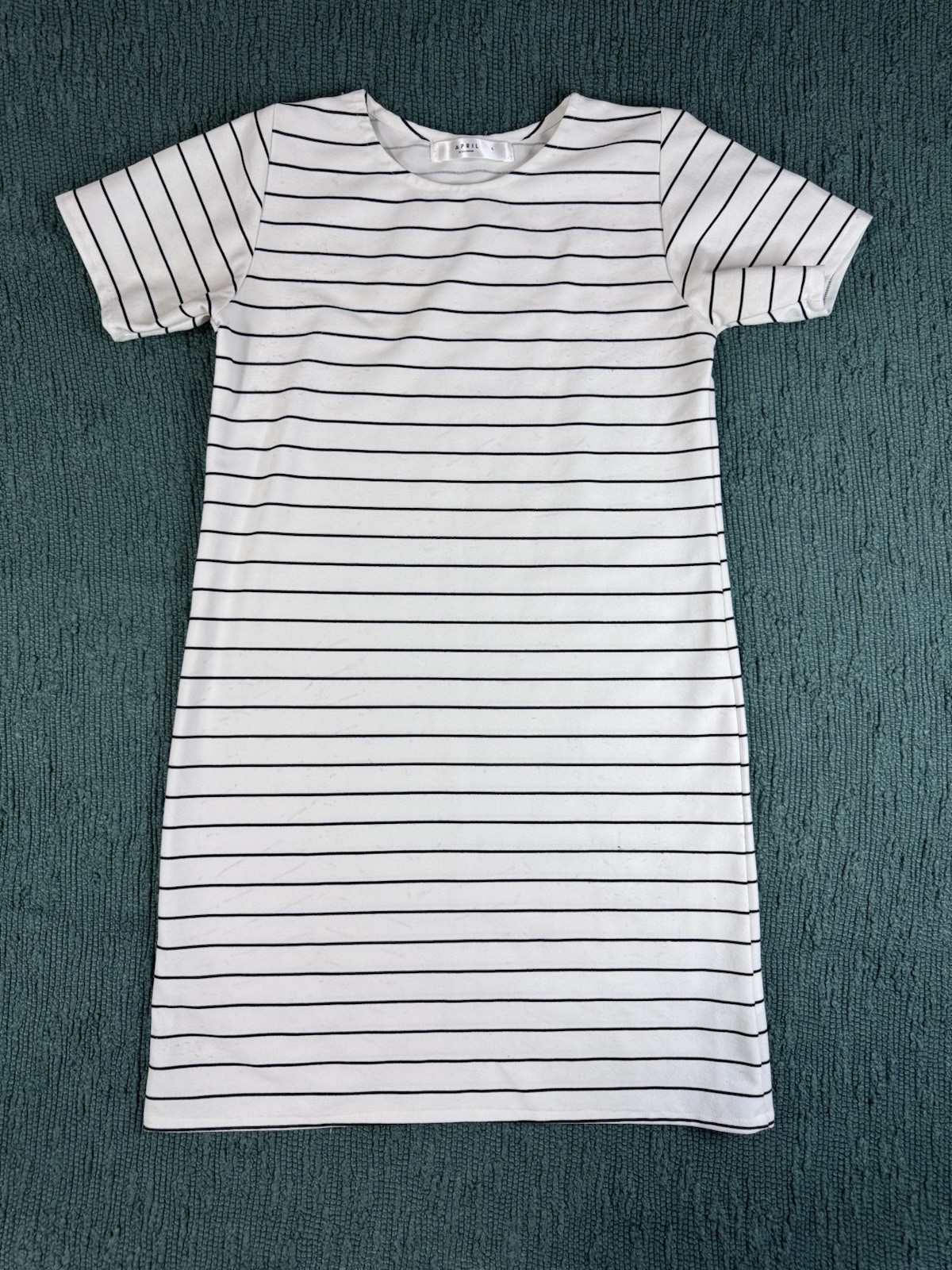 April El Salvador T-shirt Dress Striped White – Size S