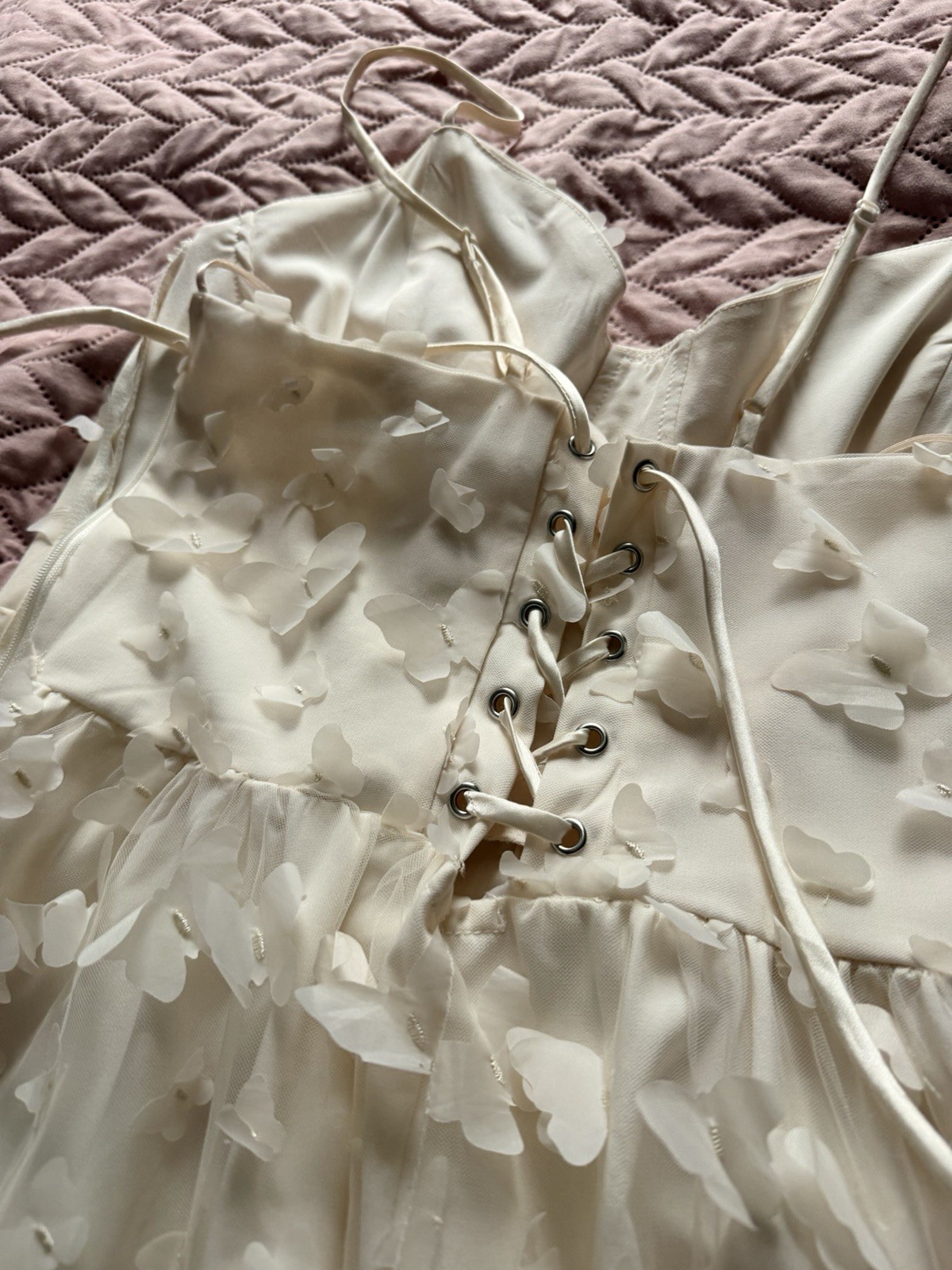 Cream Colored Butterfly Applique Dress Size large Only Worn Once Or Twice
