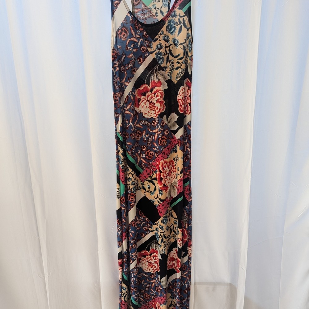 Just Love Floral Maxi Dress with Blue and Red Size Small